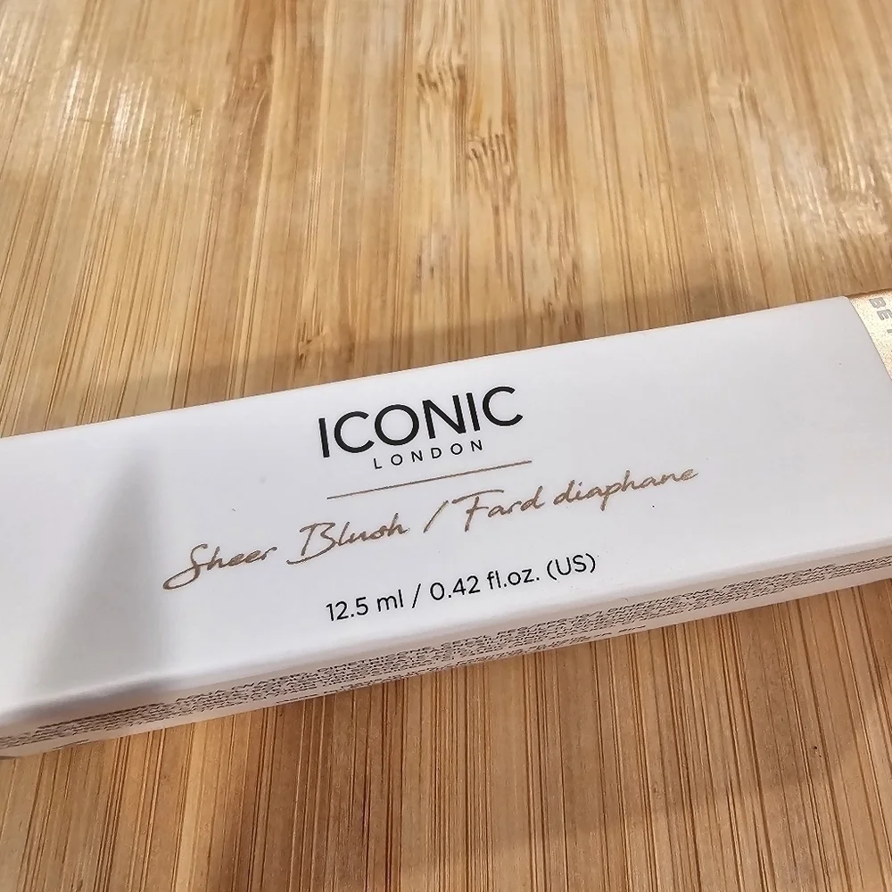 New Iconic London Sheer Blush - Rose Riot, Full Size 12.5 ml (0.42 fl.oz)